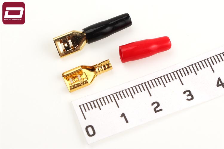 AUDIO NOVA FD5.2  Клемма акустическая, для провода 14-16Ga (до 2,5мм ), ширина лопаточки 5,2мм, PVC